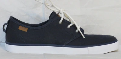 REEF MEN'S SNEAKER SZ US 7.5 NAVY BLUE WHITE LANDIS 2 RF0A3YKH CANVAS DECK NIB - Image 1 of 4