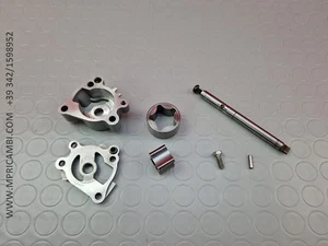 POMPA OLIO T1213141 TRIUMPH TIGER 955 2004 2005 OIL PUMP - Picture 1 of 12