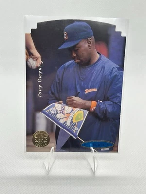 1995 SP Championship Series - Tony Gwynn #90 Die-Cut - Image 1 of 2