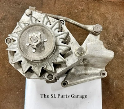 Mercedes SL SLC R107 C107 Early 70s Alternator  Fits 450 350 71-75 With Brackets - Image 1 of 4