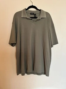 Camisa para hombre Claiborne talla 2XL verde oliva manga corta - polo de 2 botones - Imagen 1 de 4