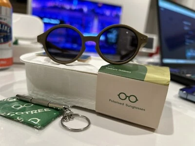 gafas de sol bebé con correa Foto 1 de 4