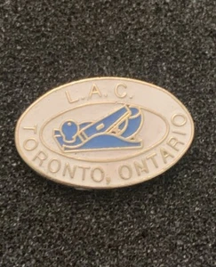 LAC Toronto Ontario Library Archives Canada Gold Tone Education Lapel Pin - SP6 - Picture 1 of 4