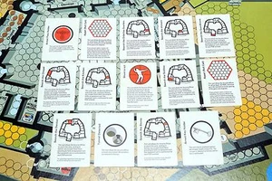 VINTAGE ESCAPE FROM COLDITZ BOARDGAME SPARE SECURITY CARDS CARD SPARES - Picture 1 of 2