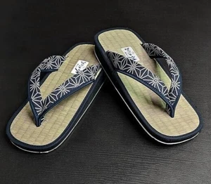 Japanische Herren Zori Igusa Tatami Geta Setta Sandalen Handarbeit dunkelblau Kimono - Bild 1 von 5