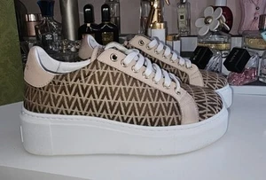 Valentino Trainers - Picture 1 of 7