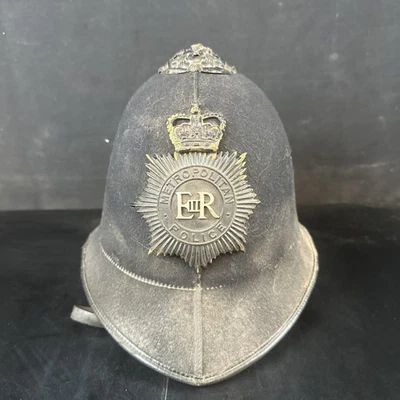 CASCO BOBBY DE LA POLICÍA BRITÁNICA ORIGINAL DEL REINO UNIDO (POLICÍA METROPOLITANA) EIIR Foto 1 de 4