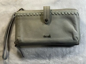 The Sak Damen kleine Geldbörse mit Schulterriemen grün Leder Reißverschluss - Bild 1 von 7