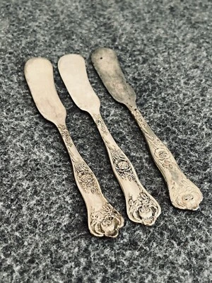 Набор из 3 плоских растяжителей масла посеребренные Oneida Royal Plate Co 5 1/2 дюйма - Изображение 1 из 4