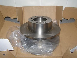 SAAB 99 1969 -1974 EARLY FRONT OR REAR BRAKE DISCS - PAIR - OE REF 8904575 - Picture 1 of 2