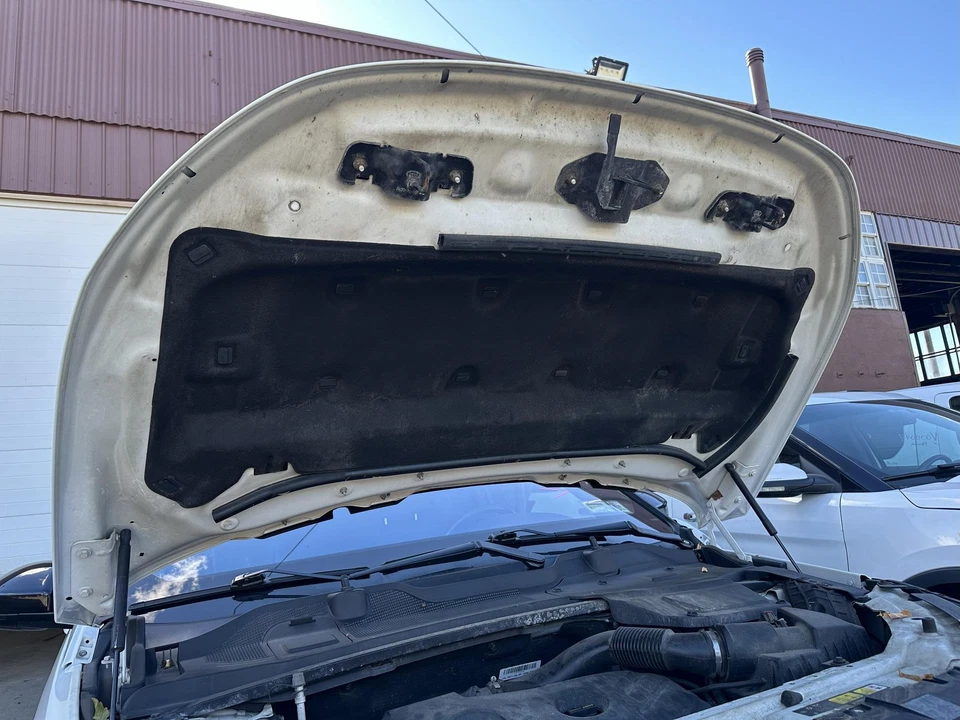 Used Hood fits: 2017 Land rover Discovery sport  Grade A Foto 1 de 4