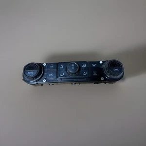 2014-2019 SILVERADO SIERRA 1500-3500 DASH CLIMATE CONTROL AC/HEATER PANEL OEM - Picture 1 of 2