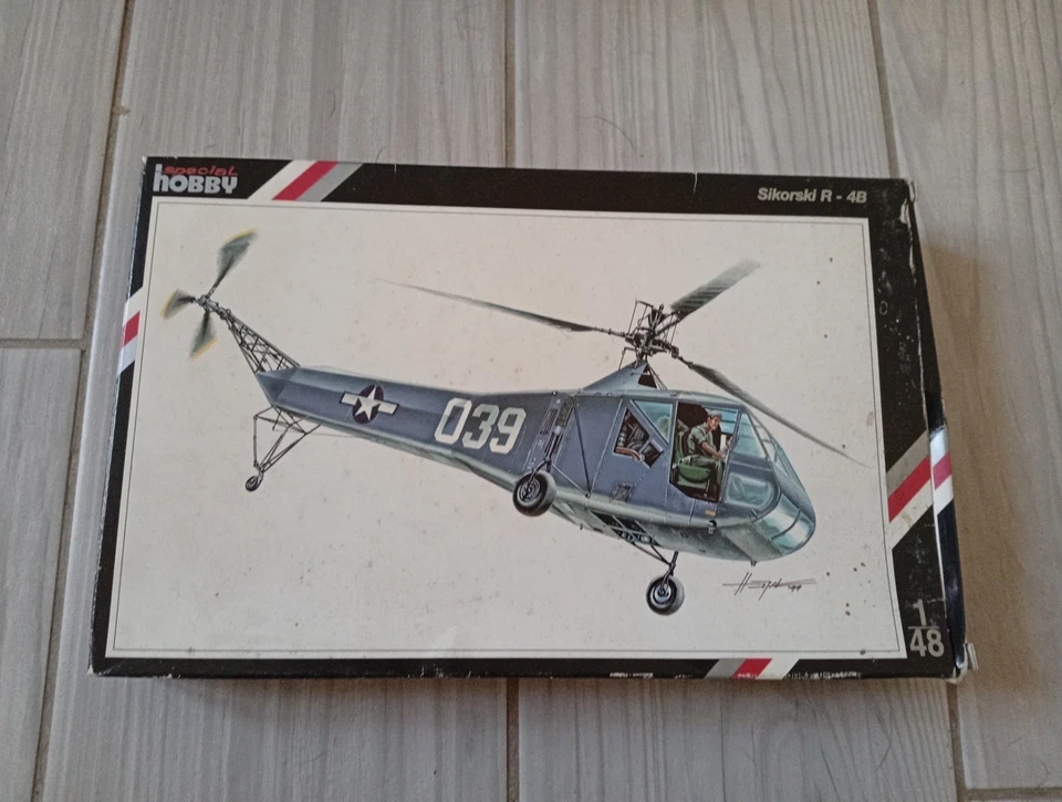1:48 SPECIAL HOBBY SIKORSKI R-4B sealed - Immagine 1 di 2