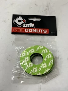 ODI Grip Donuts Green Pair - Picture 1 of 2