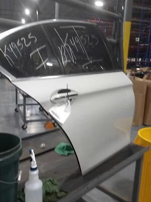 BMW 535i 2016 puerta trasera derecha blanca OEM usado 74000 millas #114052 Foto 1 de 4