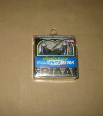 PIAA 13906 STAR WHITE COOL WHITE LIGHT 3800K 9006 51W TWIN PACK - Image 1 of 3