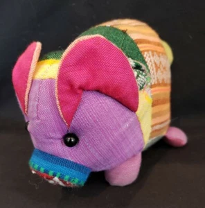 Paño de felpa Inrahani cerdo multicolor, 7" de largo - Imagen 1 de 12