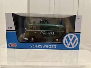 1950-1975 furgoneta de carga VW tipo 2 T1 furgoneta de carga policía 1:24 de lote antiguo verde oscuro - Imagen 1 de 10
