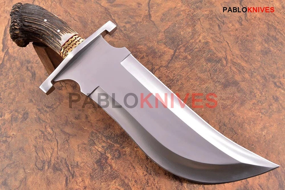 Cuchillo Bowie grande de caza de acero al carbono hecho a mano premium de 18" mango de ciervo corona Foto 1 de 1
