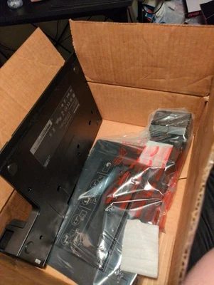 Docking station Lenovo Dock Series 3, duas disponíveis; US$ 55 para dois, US$ 30 para um - Imagem 1 de 2