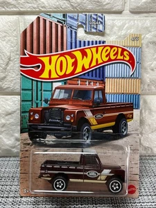 Hot Wheels Pickup Truck Serie 4/5 Land Rover Serie III Pickup braun - Bild 1 von 4