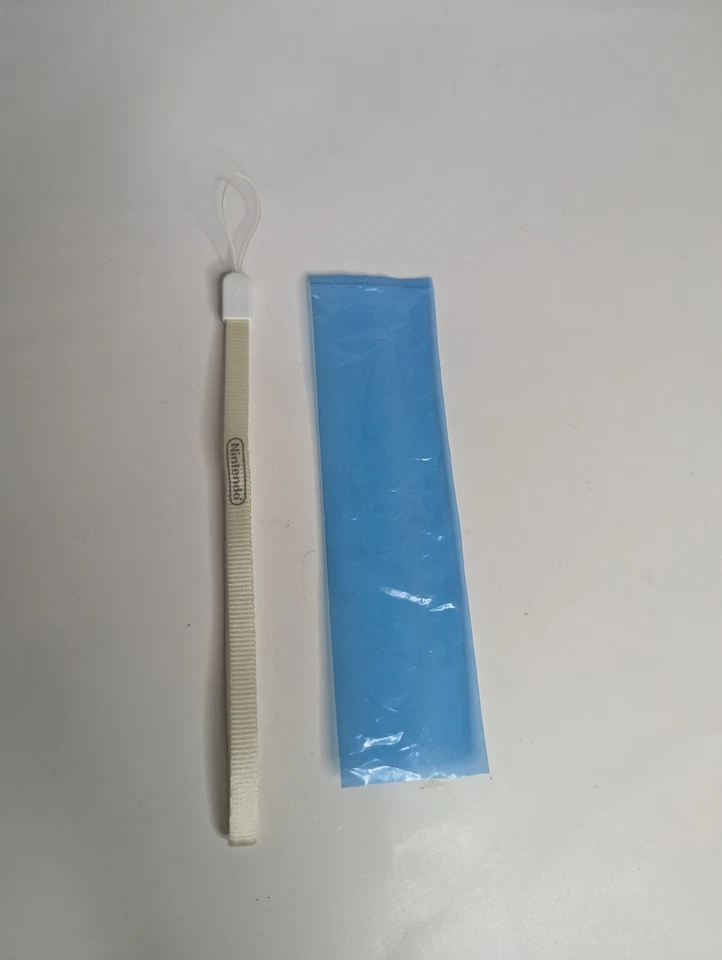Nuevo - Correa de muñeca Nintendo DS Lite cordón OEM oficial blanco NTR-009   Foto 1 de 4