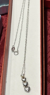 Винтажный серебро SU .925 CZ фарфора CZ 3 сердца жить, смеяться и любить ожерелье - Изображение 1 из 4