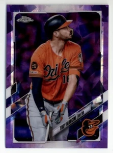 2021 Topps Chrome Sapphire Viola Rifrattori #573 Trey Mancini 01/10 - Foto 1 di 2