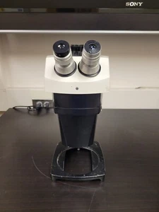 Bausch & Lomb StereoZoom 4 0.3x-7x Microscope w/ 20x B&L Eyepieces + Stand - Picture 1 of 10
