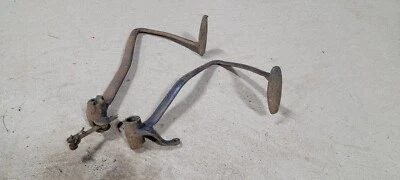 Pedales embrague y freno Ford Modelo A 1928 1929 1930 1931 Foto 1 de 4