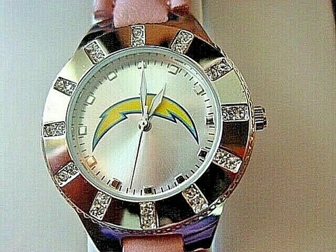 San Diego Chargers Ladies Analog Watch NEW,, GREAT  GIFT,, IN GIFT BOX Cover
