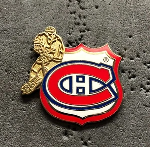 Montreal Canadiens Shield with Player NHL Hockey Pin - Imagen 1 de 1