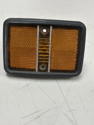 Luz de señalización delantera para camioneta Volkswagen Rabbit Gl & Rabbit 79-84 Foto 1 de 4