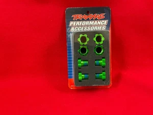 Traxxas 5353G Green 17mm Splined Aluminum Hex Wheel Hubs Nuts E-Maxx E-Revo revo - Picture 1 of 3