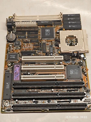 Vintage Socket 3 SET AT Motherboard Zida 4DPS v3.1 PCI ISA, CPU & 8 MB + Bonus - Image 1 of 4