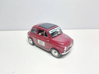 Fiat 500 Club Italia del 1957 - 1/16 Artigianale base Solido - NO 1/18 - Immagine 1 di 4