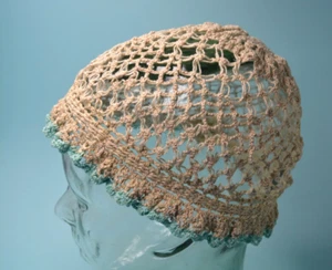 Vintage Crocheted cream & green cap - Picture 1 of 5