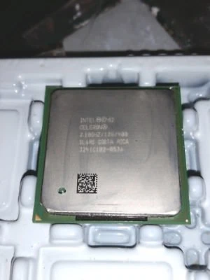 Intel Celeron 2.1GHz /128k /400/ CPU (SL6RS) Socket 478 Used - Image 1 of 4
