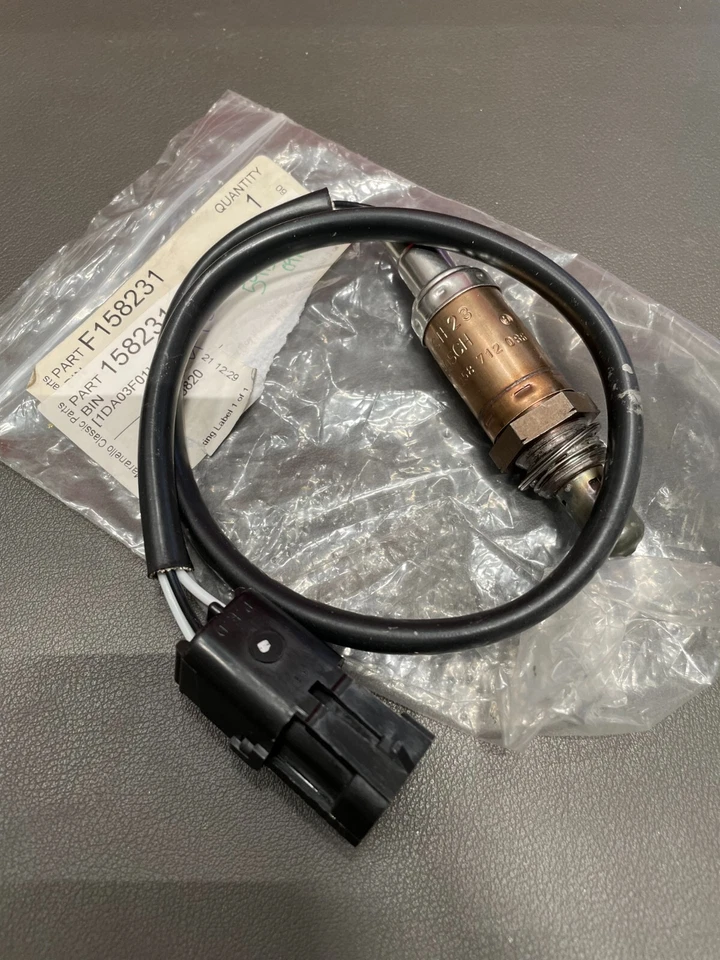 Sensore Lambda Ferrari 456/512M/355 2.7 #158231 - Immagine 1 di 1