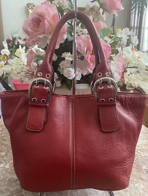 Bolso de Mano Tignanello Cuero Guijarro Rojo Expandible ¡EXCELENTE ESTADO USADO! Foto 1 de 4