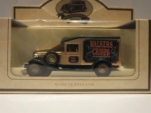 LLEDO LP18 028 1936 PACKARD VAN – WALKERS CRISPS #15 - Picture 1 of 1