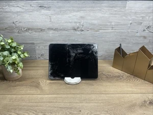 Apple iPad Pro 1st Gen. Wi-Fi + 4G 11" (FOR PARTS) (READ) Model A2013 - Picture 1 of 2