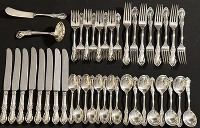 Juego de cubiertos internacionales de plata de ley WILD ROSE 42 piezas - 8 ajustes - Foto 1 de 4