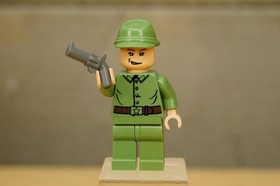 Lego Indiana Jones Minifigure Russian Guard Soldier #2 iaj017 7625 7626