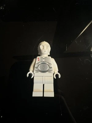 Lego Star Wars K-3PO 7666 Hoth Rebel Base Limited Edition Minifigure - Image 1 of 2
