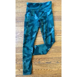Old Navy Girls' Green Camo Athletic Tights Size 6-7 - Picture 1 of 4