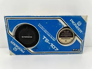 Pioneer TS-107 Dual Cone Altoparlanti Auto Due Direzionali Vintage anni '70 4"" 20w Giappone NOS - Foto 1 di 8