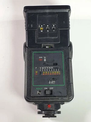 Vintage ACHIEVER 828 Flash Collectible Tested & Working - Image 1 of 4