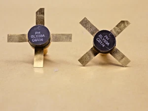 1x BLY89A PHILIPS TRANSISTOR NOS - Bild 1 von 4