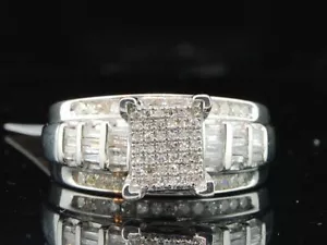 Ladies .925 Sterling Silver .66 Ct. Round Cut Diamond Engagement Ring Bridal Set - Picture 1 of 8